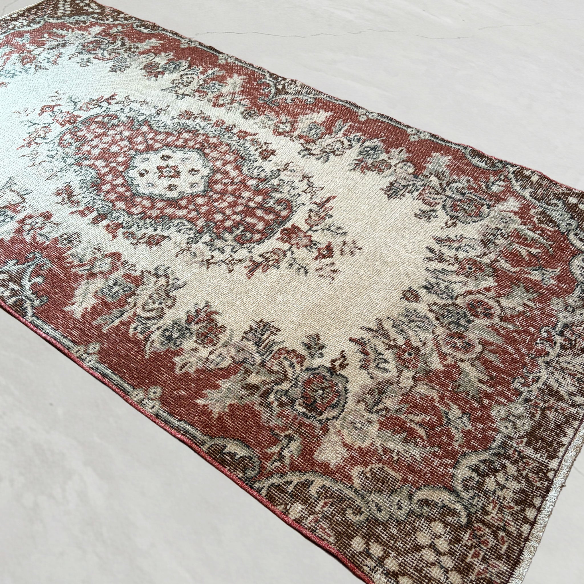 Vintage Original Rug 260618