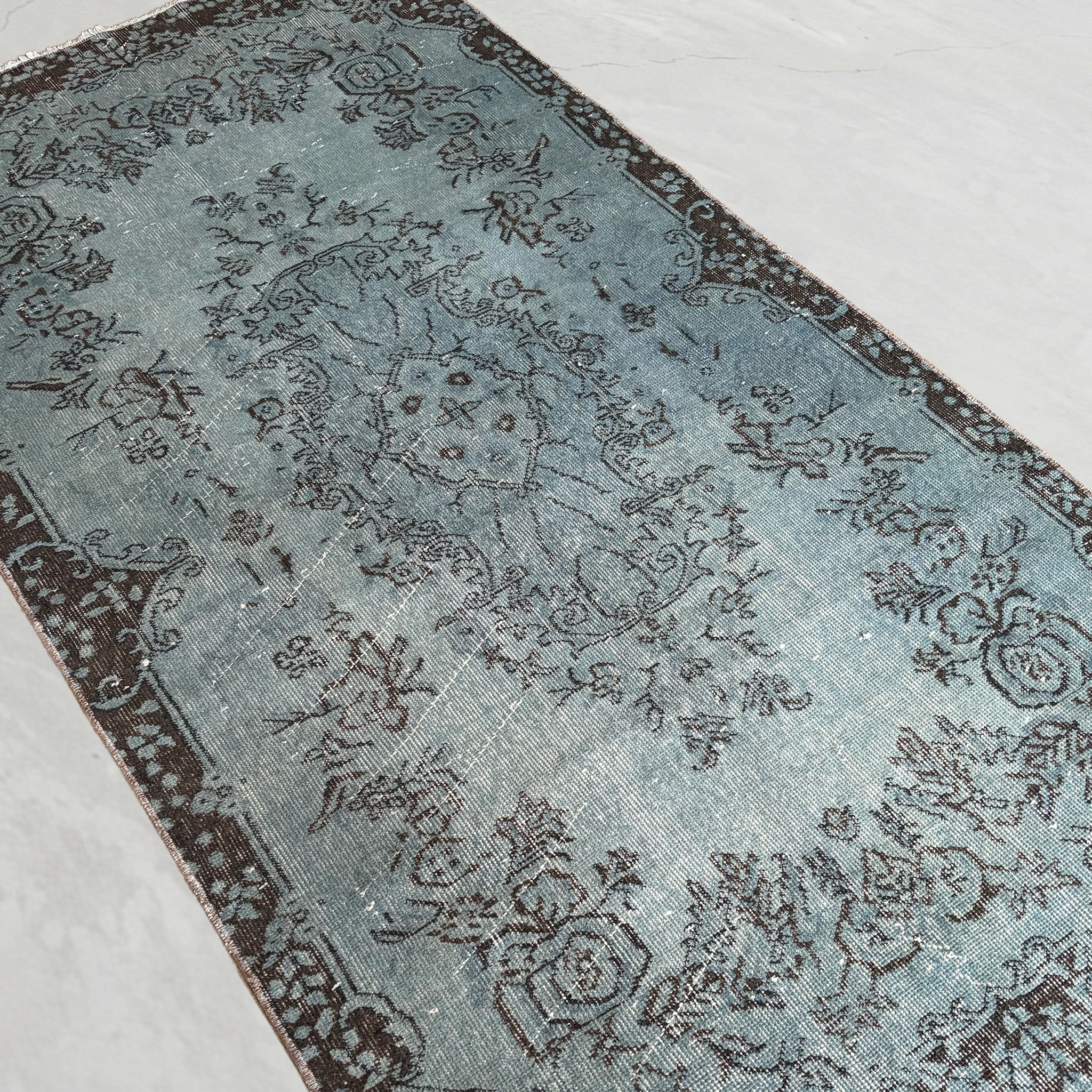 Vintage overdyed rug 260608
