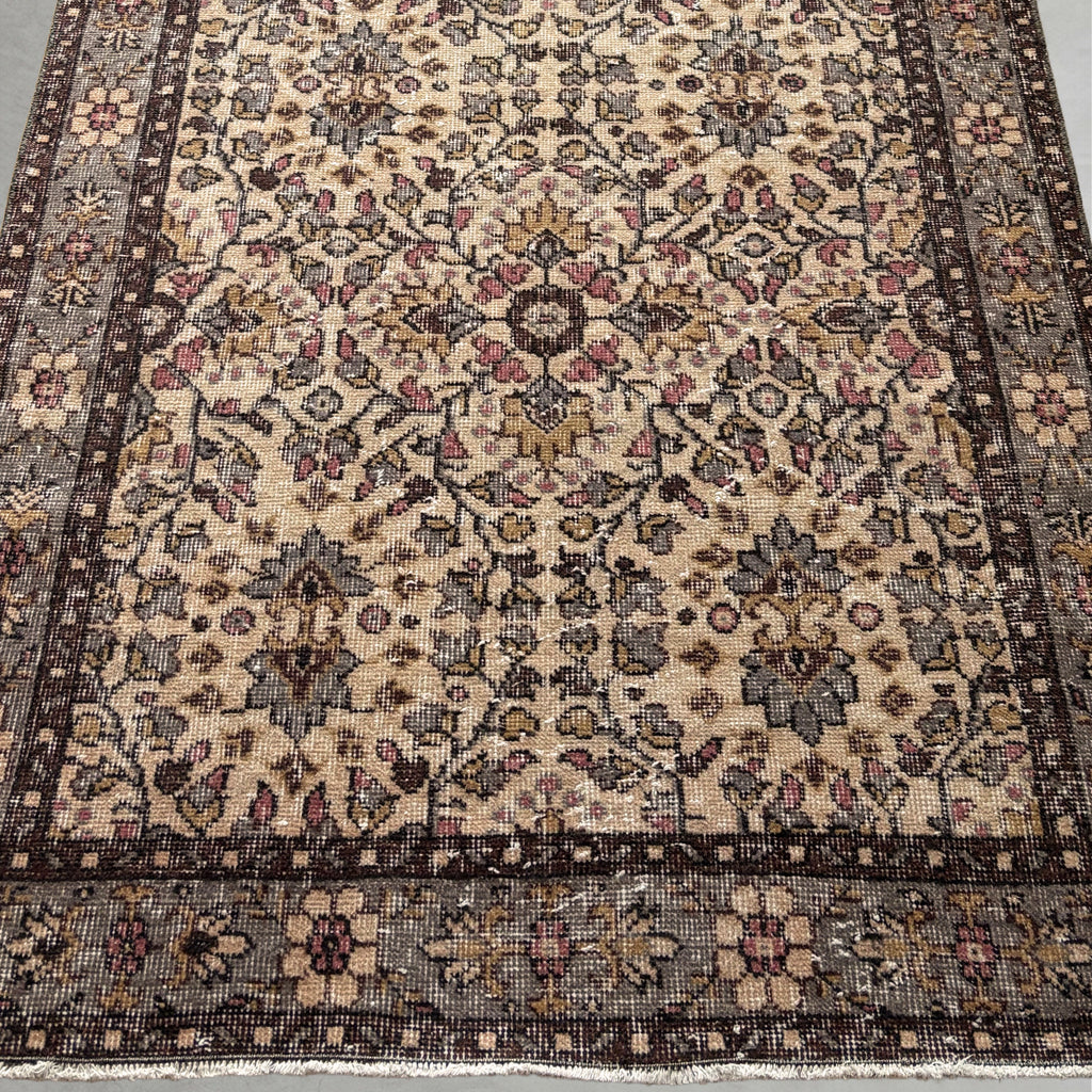 Vintage washed rug 260624