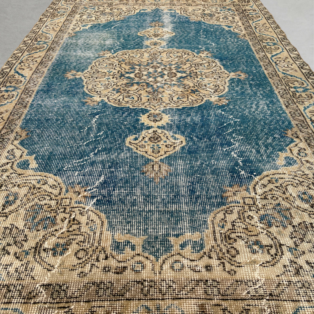 Vintage 0riginal rug 260620