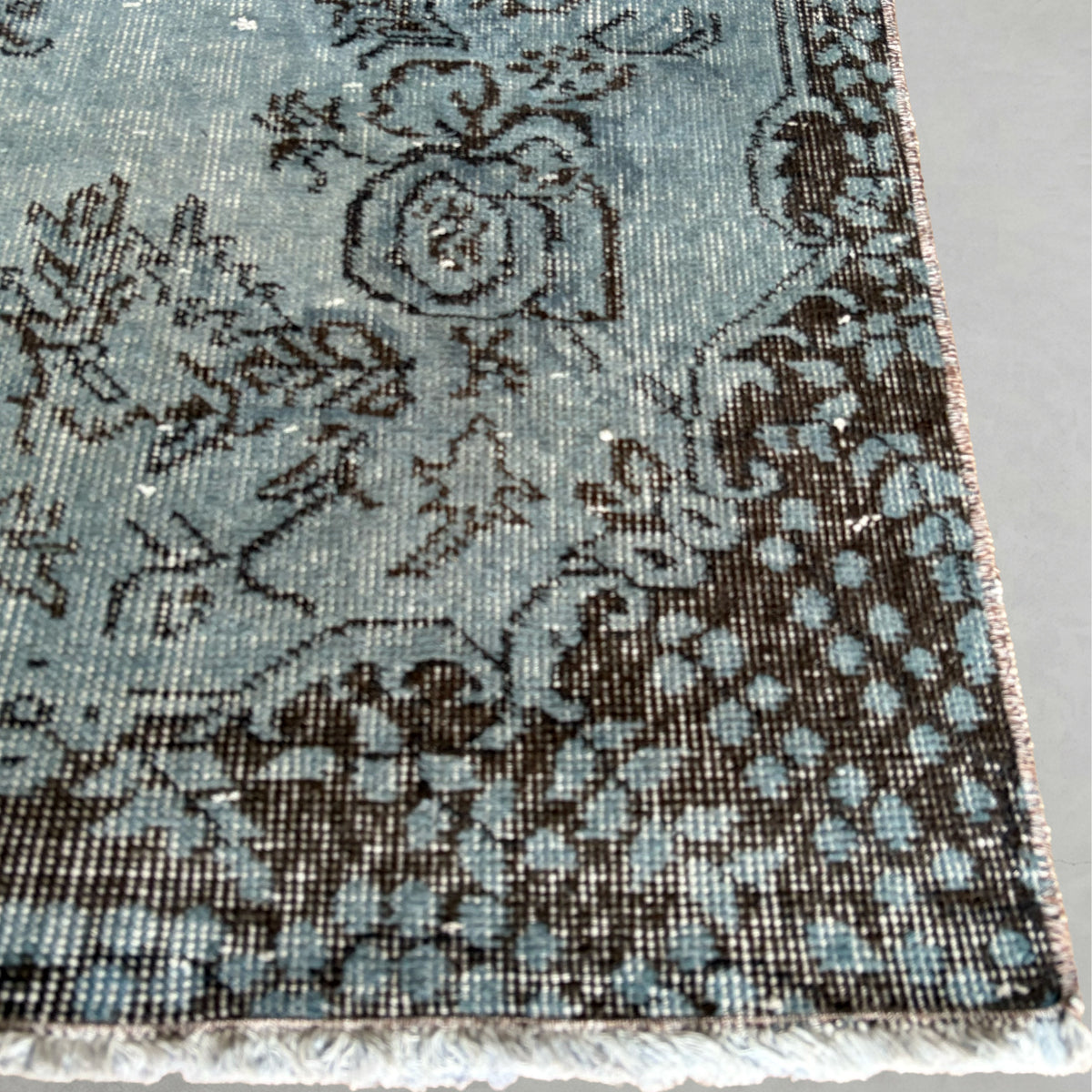 Vintage overdyed rug 260608