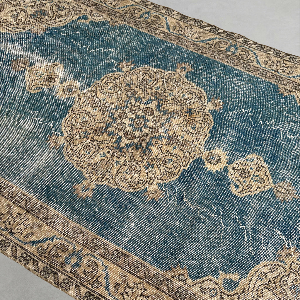 Vintage 0riginal rug 260620